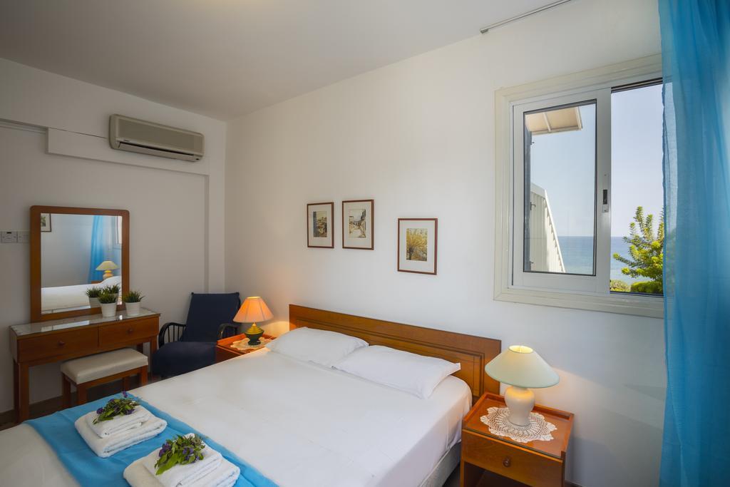 Protaras Beachfront Sirina Lina Suite Paralimni Eksteriør billede