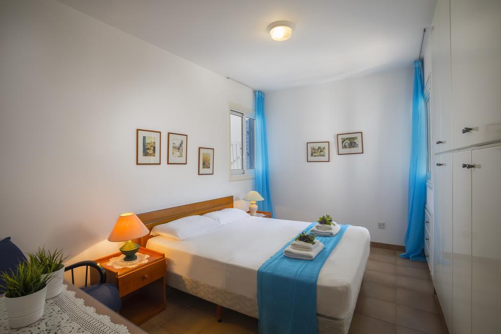 Protaras Beachfront Sirina Lina Suite Paralimni Eksteriør billede